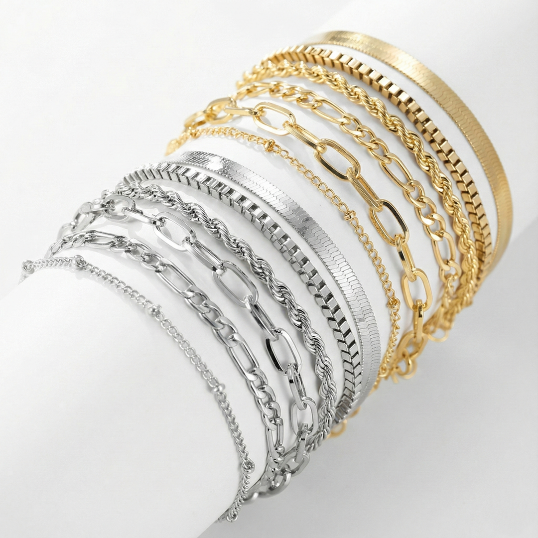 Junae - HYVE